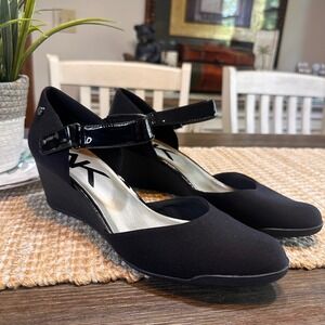 Anne Klein AK Sport Black Tasha Wedge Pumps Heel Ankle Strap Shoes Size‎ 10M